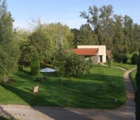 Suites del Jard&iacute;n